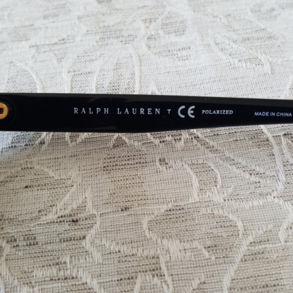 Ralph Lauren women's Polarized sunglasses - Picture 5 of 5